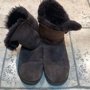 Womens Ugg boots